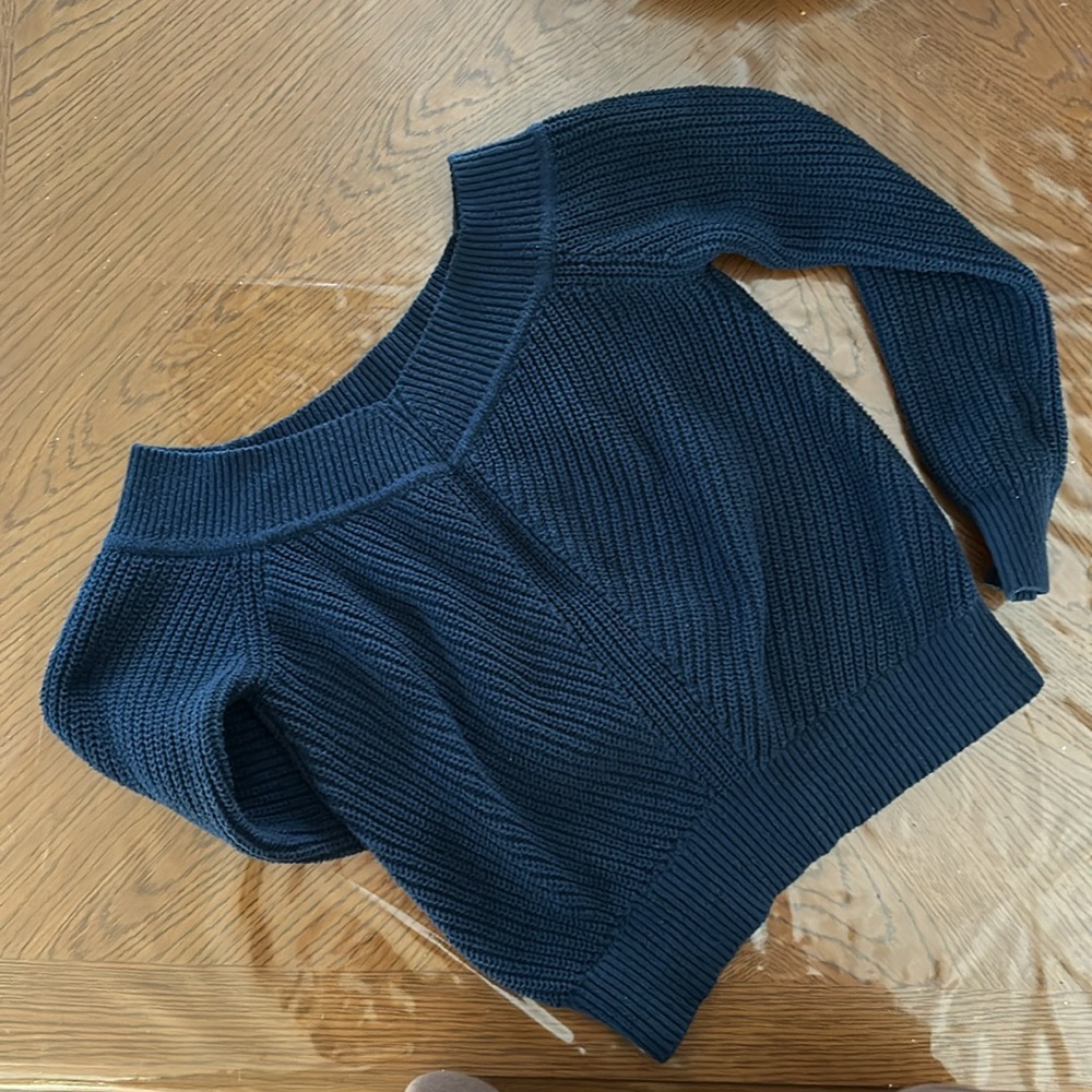 Off shoulder sweater a&f